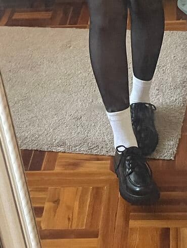 на железных номерах: Оксфорды на средней платформе размер 40 (маломерят, больше подойдут на — 2