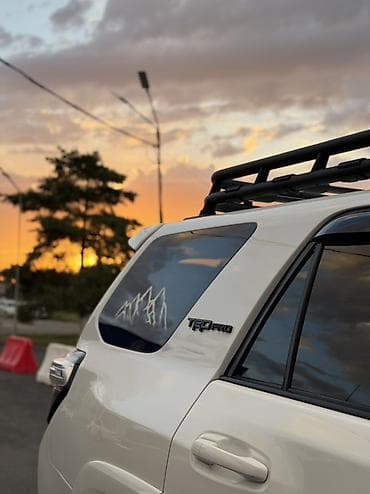4 108: Toyota 4Runner: 2020 г., 4 л, Автомат, Бензин, Внедорожник — 7