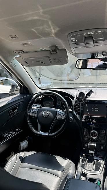 санен тиволи: Ssangyong Tivoli: 2017 г., Кроссовер — 5