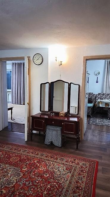 без мебели: 🏡 Продается уютный дом в районе Пишпек! 📍 Дом расположен по улице — 7