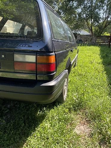 кран сатылат: Volkswagen Passat Variant: 1991 г., Кол менен иштөөчү, Универсал — 8