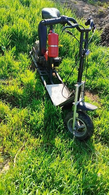 3 sfe: Продаю мини байк бензиновый. Вес человека до 120 кг. Едет до 40 км в — 2