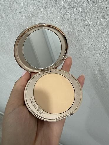 Косметика: Пудра Charlotte Tilbury Airbrush Flawless Finish Оттенок 2 Medium — 2