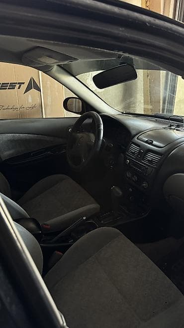 Nissan Sentra: 2002 г., 1.8 л, Автомат, Бензин, Седан — 3