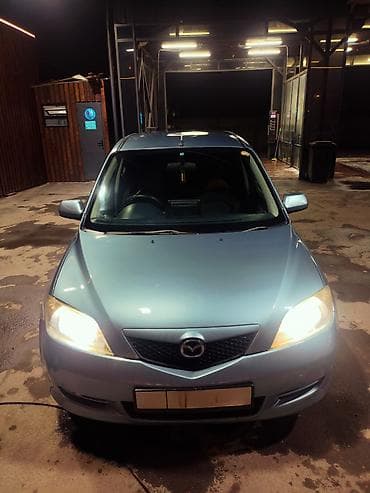 mazda 3: Mazda Demio: 2004 г., 1.3 л, Автомат, Бензин, Хэтчбэк — 5