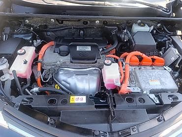 авто каран: Toyota RAV4: 2017 г., 2.5 л, Вариатор, Гибрид, Кроссовер — 6
