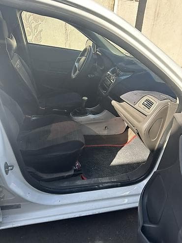 215 65 16 с: Chevrolet Cobalt: 2013 г., 1.5 л, Бензин, Седан — 5