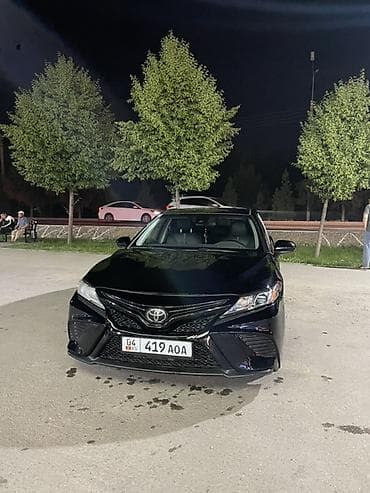 Toyota Camry: 2019 г., 2.5 л, Автомат, Бензин, Седан