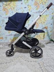 машины для малышей: Коляска, цвет - Серебристый, Б/у — 4