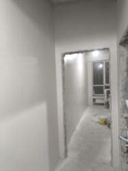 обзор цен на строительные и отделочные работы в бишкеке: Покраска стен, Покраска потолков, Покраска окон, На масляной основе, На водной основе, Больше 6 лет опыта — 29