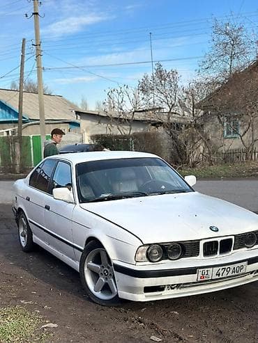 matiz 2007: BMW 5 series: 1992 г., Седан — 4