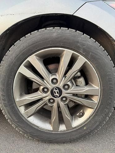 spark 2017: Hyundai Elantra: 2017 г., 2 л, Бензин, Седан — 9