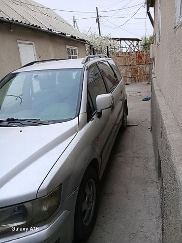 sudaru forester: Mitsubishi Chariot: 1998 г., Универсал — 2