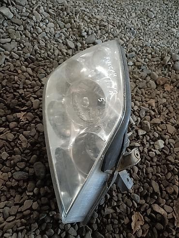 света диод: Передняя правая фара Nissan — 2