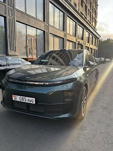 byd e9 2021: Lixiang L6: 2025 г., Автомат, Гибрид, Кроссовер — 3