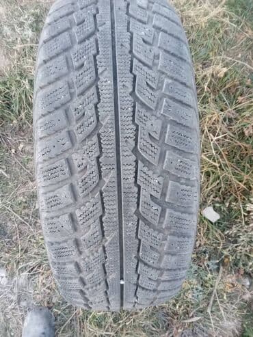 шины r14 бишкек: Продаю комплект шин в очень хорошем состоянии. Производство Корея — 2