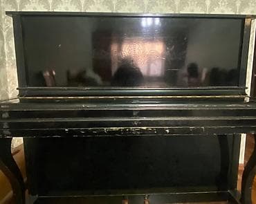 пианино ош: Пианино классический чёрный б/у - Габариты ориентировочно: высота — 3