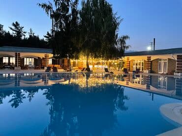 обмен дома на квартиру: Квартира, 2х ком.квартира ЦО Радуга, Сары-Ой, Барбекю, Баскетбольная площадка, Бассейн — 1