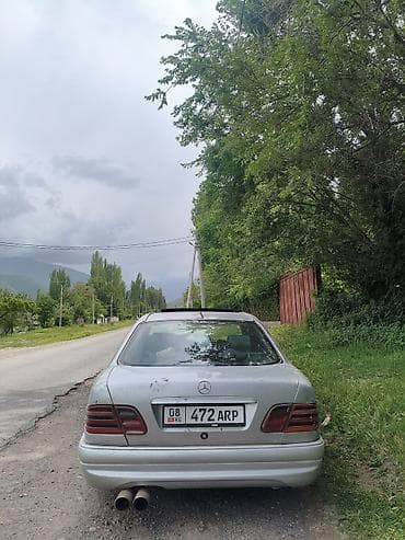 audi rs3: Mercedes-Benz E-Class: 1997 г., 3.2 л, Механика, Бензин, Седан — 5