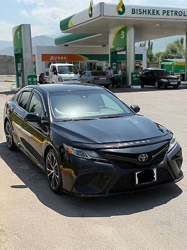 аудио техника: Toyota Camry: 2018 г., 2.5 л, Автомат, Бензин, Седан — 3