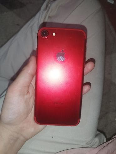 redmi a2: IPhone 7, Красный — 2