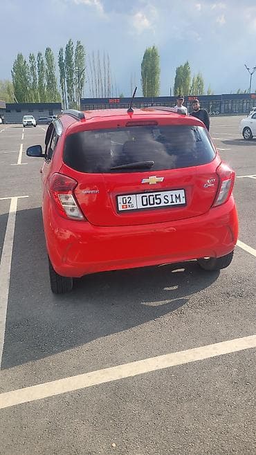 е34 2 8: Chevrolet Spark: 2016 г., 1 л, Автомат, Бензин — 6