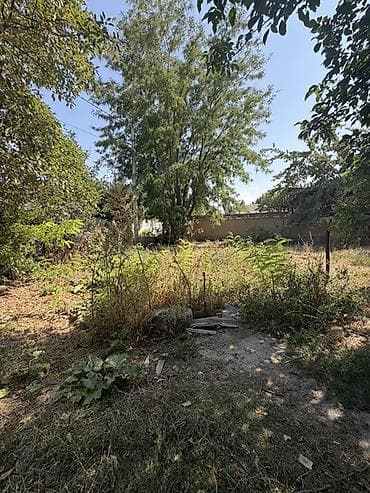 Дома: 📍 В Шопокове продается дом на участке 7 соток. 🏡Дом без ремонта — 3