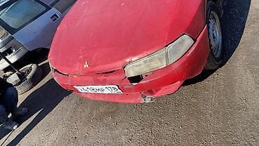 124 зеркало: Mitsubishi Lancer: 2000 г., Автомат, Бензин, Седан — 2