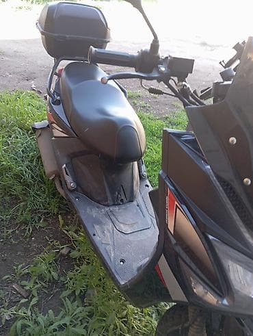Мототехника: Скутер түрү 150 куб. см, Бензин — 2