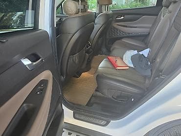 Транспорт: Hyundai Santa Fe: 2019 г., 2 л, Автомат, Дизель, Кроссовер — 9