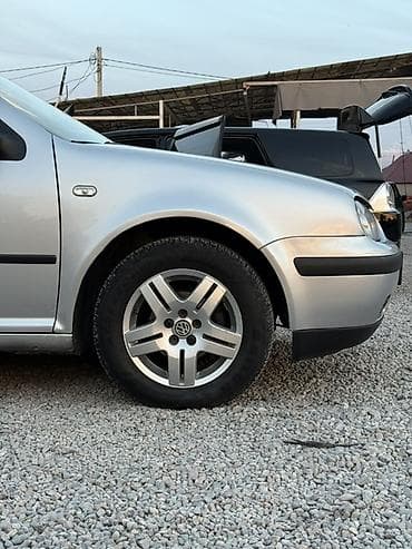 Продажа авто: Volkswagen Golf: 2002 г., 1.6 л, Автомат, Бензин, Хэтчбэк — 4