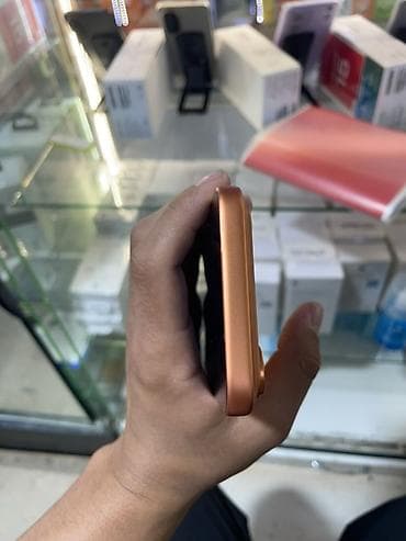 iphone 256gb: IPhone 17 Pro Max, 512 ГБ, Оранжевый, Коробка, 99 % — 4