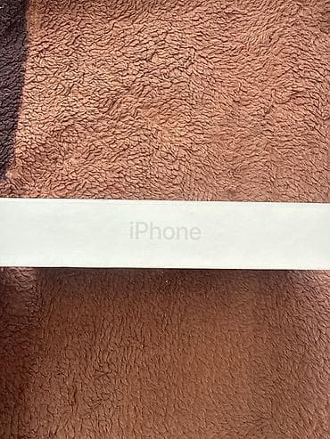 IPhone 17 Pro Max — смартфон Apple в фирменной упаковке. Основные — 2