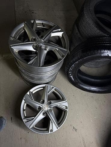 шины зимние 205 60 16: Литые Диски R 16 Hyundai, Комплект, отверстий - 5, Б/у — 5