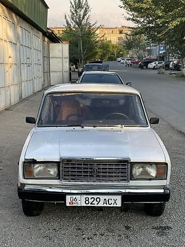 Транспорт: ВАЗ (ЛАДА) 2107: 1998 г., 1.5 л, Кол менен иштөөчү, Бензин, Седан — 2