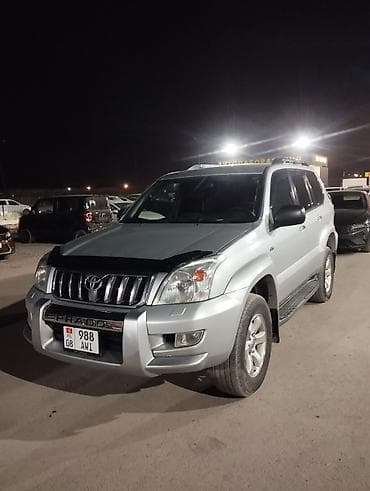 минивен левый: Услуги джипа Toyota Land Cruiser Prado - Вместительный 7-местный — 2