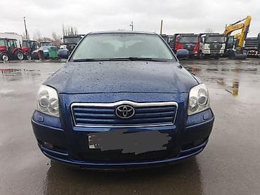 Toyota Avensis: 2003 г., 2 л, Механика, Бензин, Седан at lalafo.kg Toyota Avensis: 2003 г., 2 л, Механика, Бензин, Седан