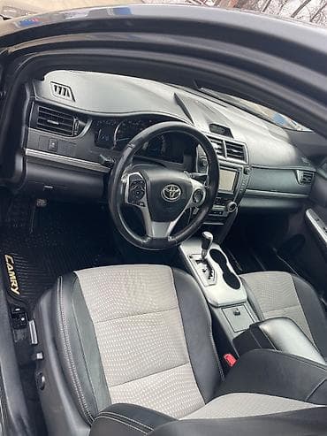 s 350: Toyota Camry: 2012 г., 2.5 л, Автомат, Бензин, Седан — 4