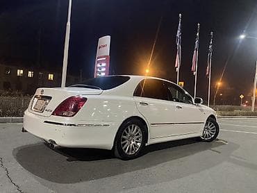 кроне: Toyota Crown Majesta: 2004 г., 4.3 л, Автомат, Газ, Седан — 10