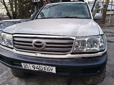 Toyota Land Cruiser: 1998 г., Механика, Бензин, Внедорожник