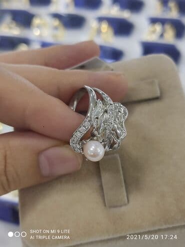 эксклюзивные свадебные пригласительные: Италия Эксклюзив Очень красивый колечка с розывым жемчугом. Серебро — 3