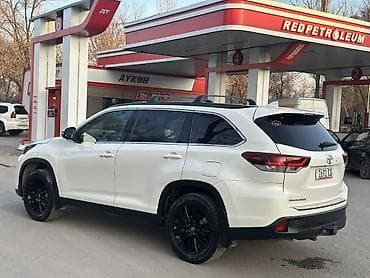7 места машина: Toyota Highlander: 2019 г., 3.5 л, Автомат, Бензин, Кроссовер — 4