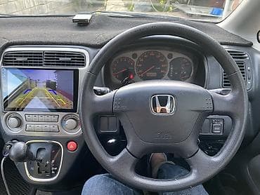 Honda Stream: 2002 г., 2 л, Автомат, Бензин, Минивэн — 8