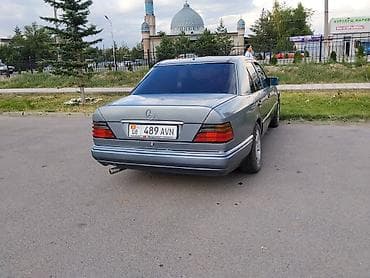lexus is 2017: Mercedes-Benz E-Class: 1994 г., 2.2 л, Механика, Бензин, Седан — 3