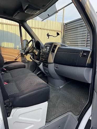 развал спринтер: Грузовой фургон Mercedes‑Benz Sprinter (бортовой номер на фото) — 4