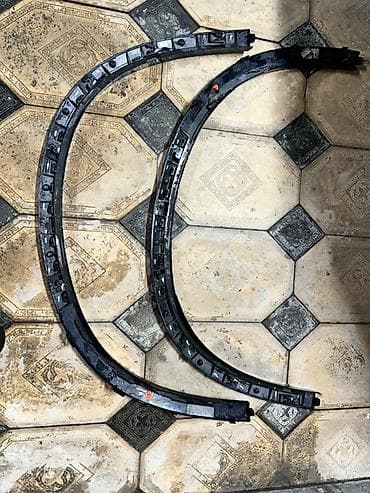 губа е34: Комплект BMW, цвет - Серебристый — 6