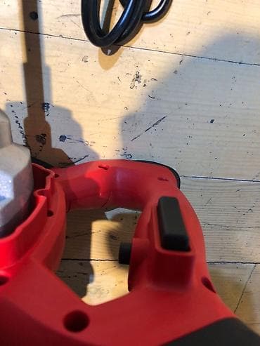 Строительные миксеры: Электрический строительный миксер ALEM Описание: - Мощность: 1600 Вт — 4