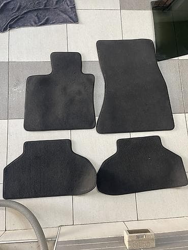 Плоские Полики Для салона BMW, цвет - Черный — 1