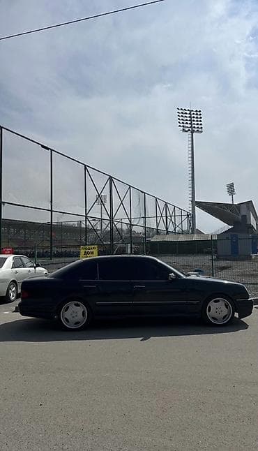 мерсс 210: Mercedes-Benz E-Class: 1996 г., 4.2 л, Автомат, Газ, Седан — 3