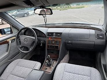 step 2: Mercedes-Benz C-Class: 1995 г., 2.2 л, Механика, Бензин, Седан — 3